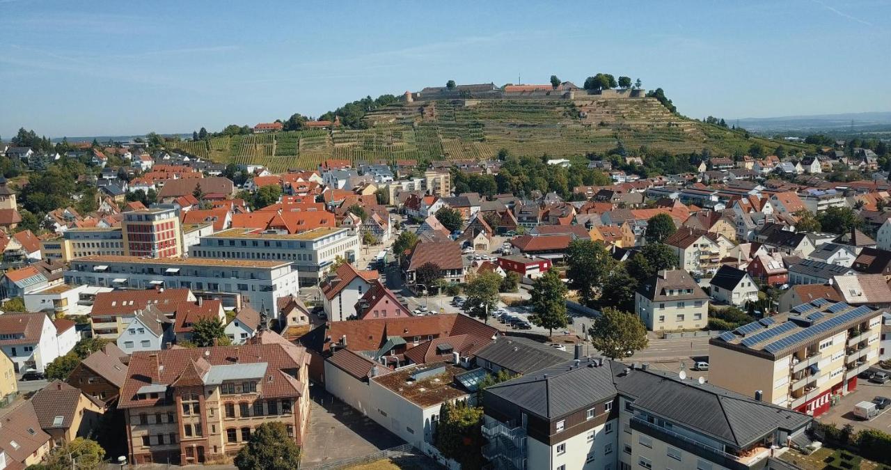 Hotel Adler Asperg Buitenkant foto