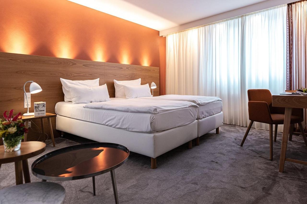 Hotel Adler Asperg Buitenkant foto